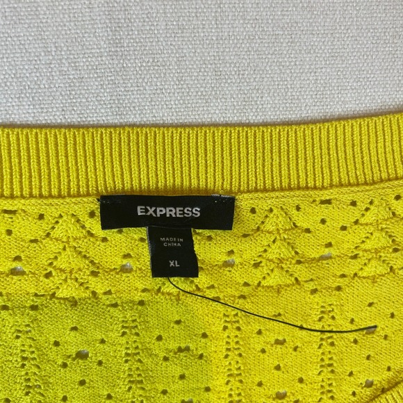 Express Yellow Laser Cut Women's Knit Sleeveless Vest Top - Size XL - Picture 4 of 7